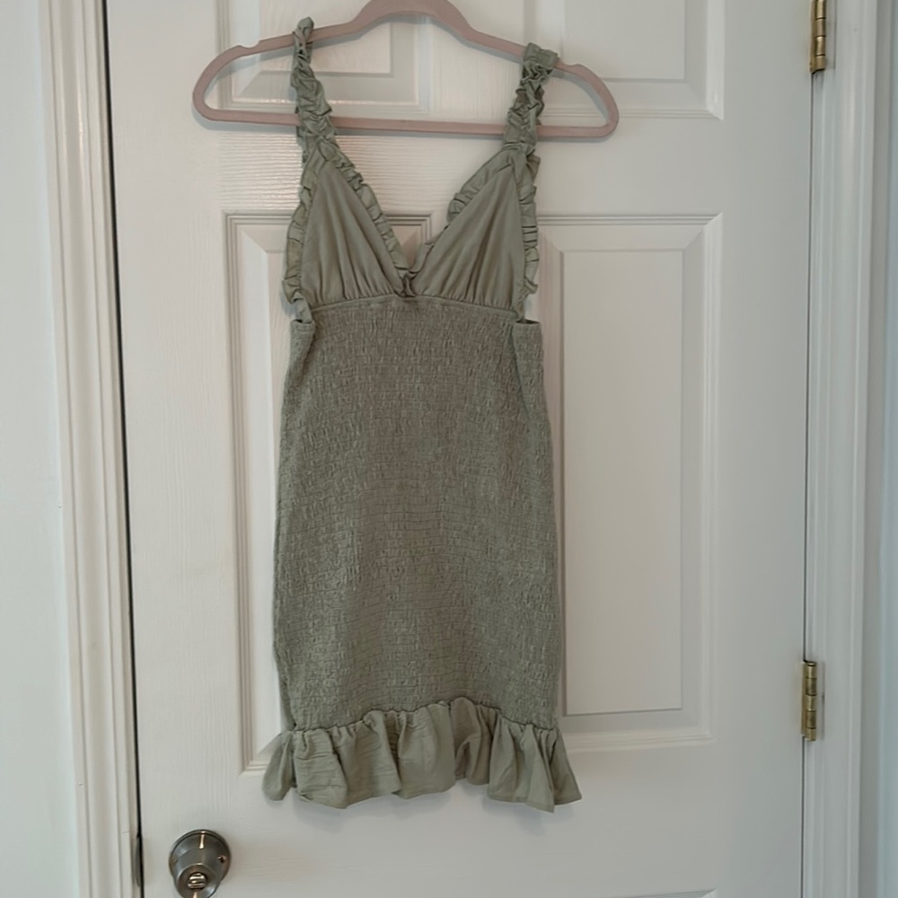 Body con pale green dress